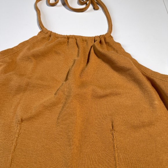 NWT bp 'Tan Sugar' Coloured Ribbed Cropped Halter Top Size Medium - Picture 2 of 9